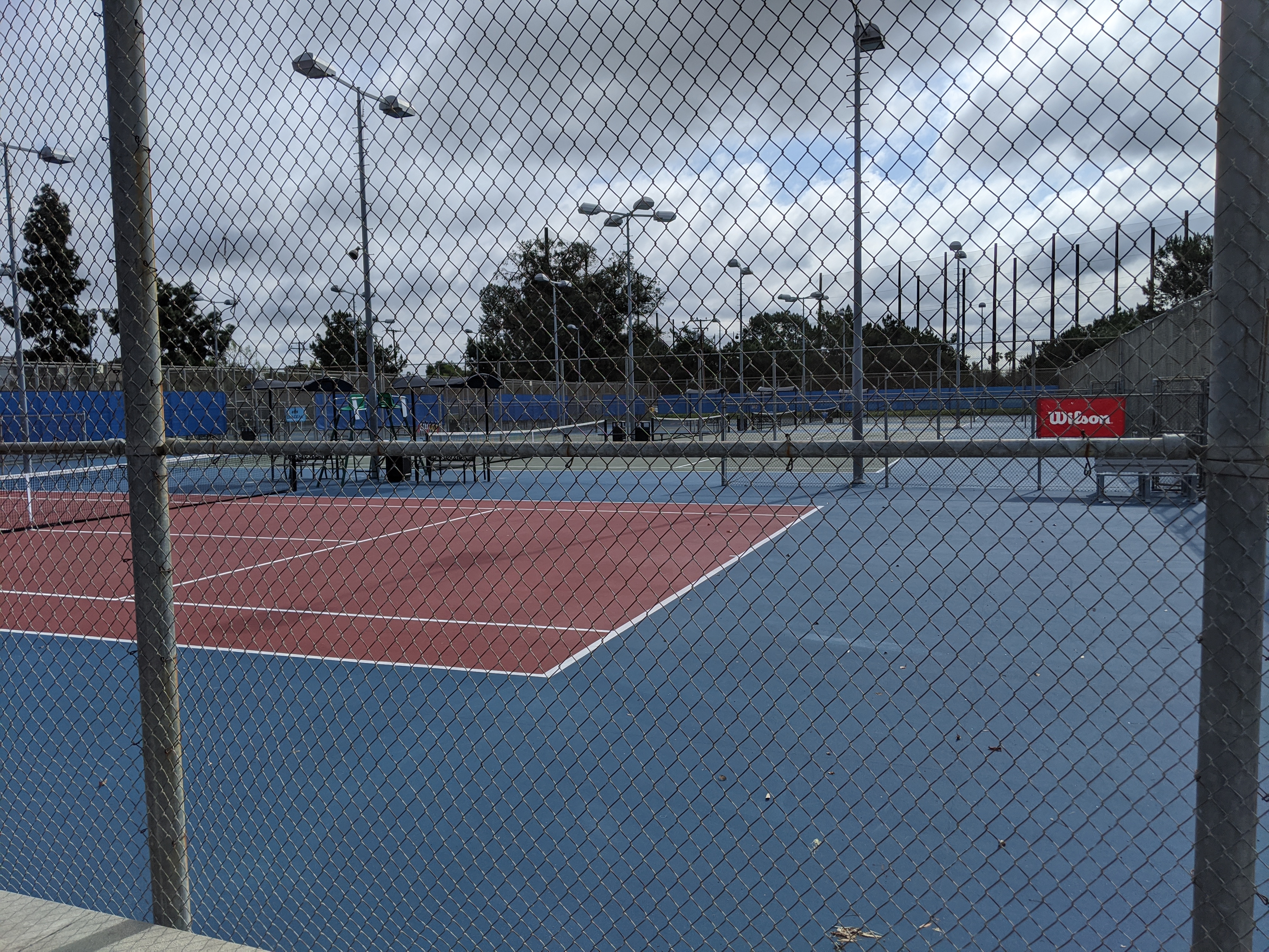 Book a Court at Lakewood Tennis Center: Tennis for All Levels