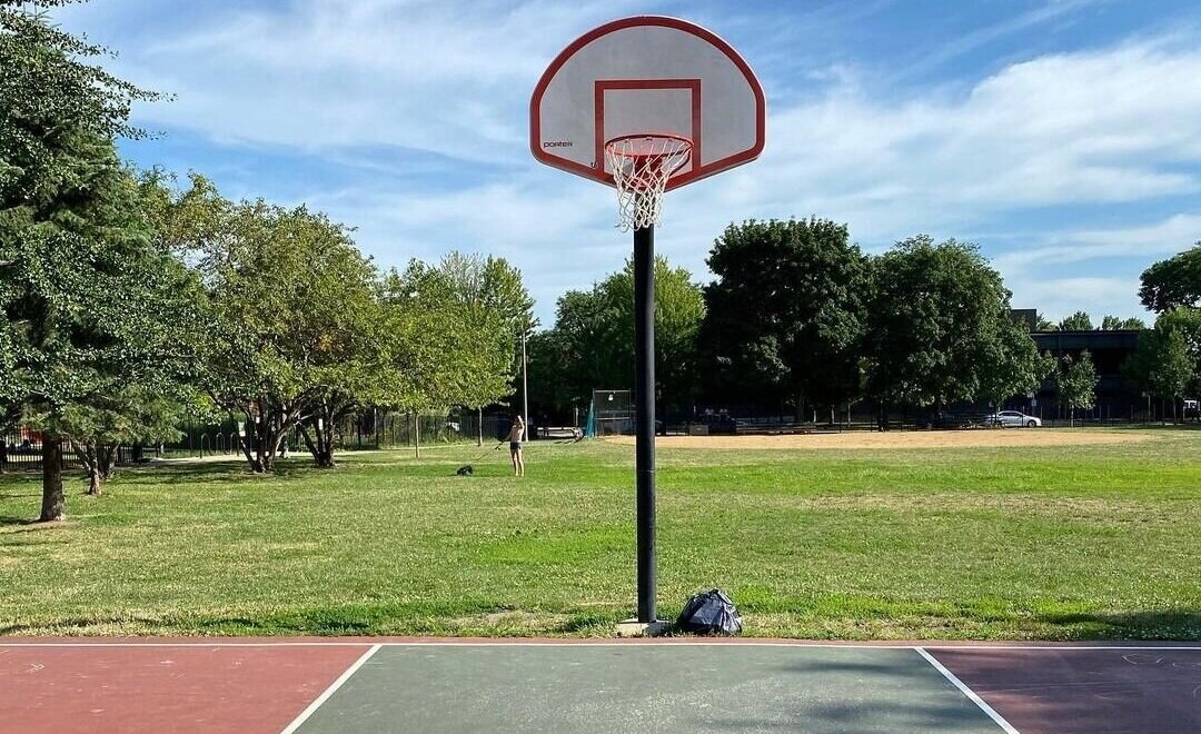 Need a Basketball Court Near Me? Public Courts Listed Here