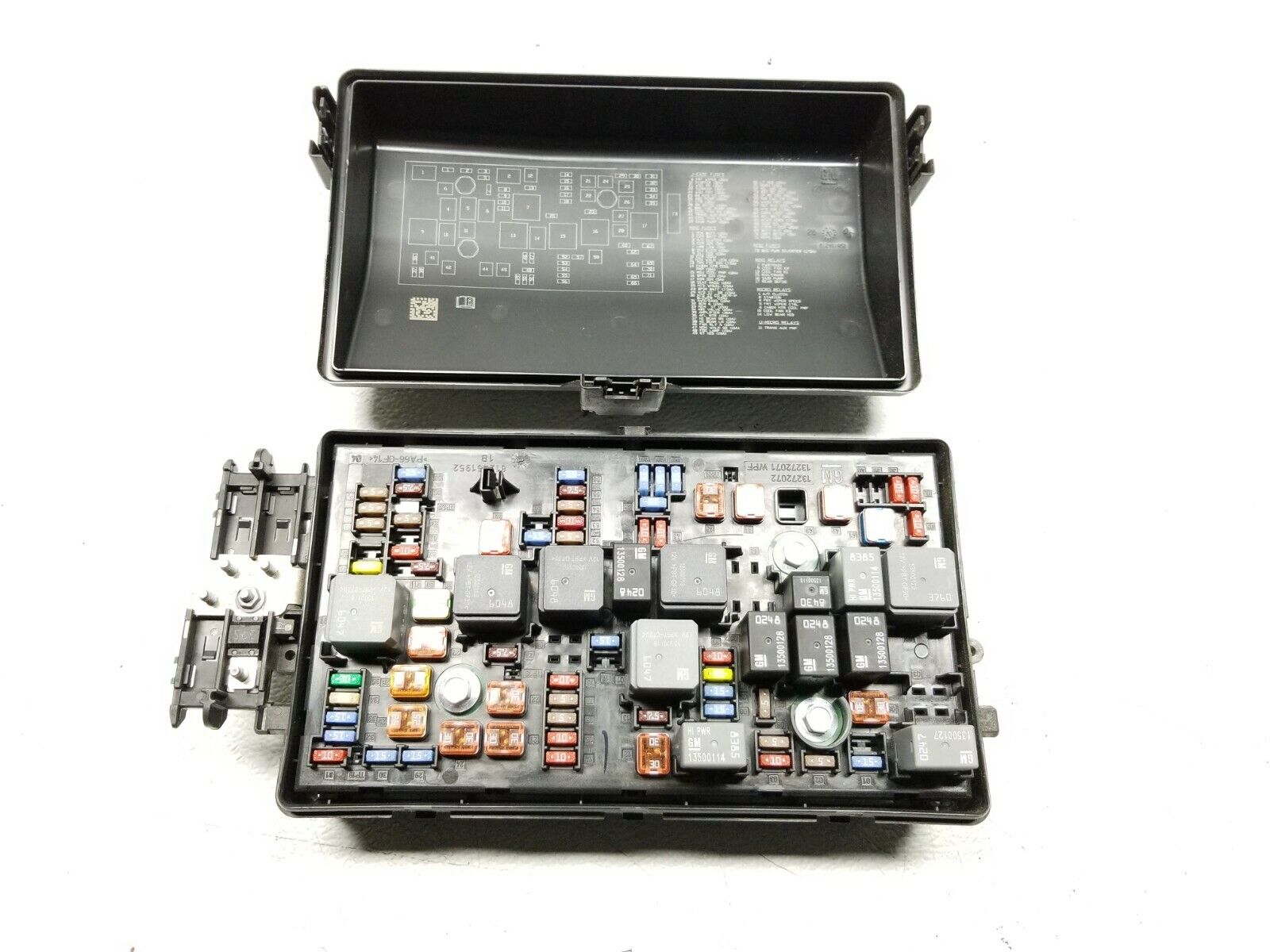 Having Electrical Issues? Check Your Fuse Box for 2015 Buick LaCrosse 90767246