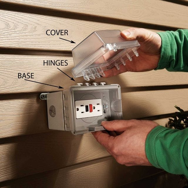 How to install an exterior outlet box? Learn the steps here!