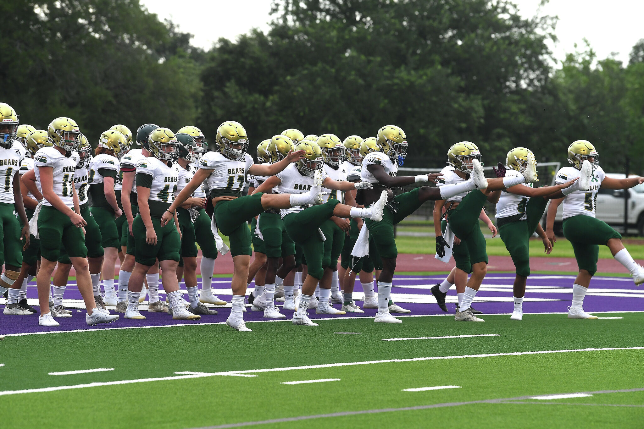 Little Cypress Mauriceville High 1997 Varsity Football Team: A Look Back at the Season