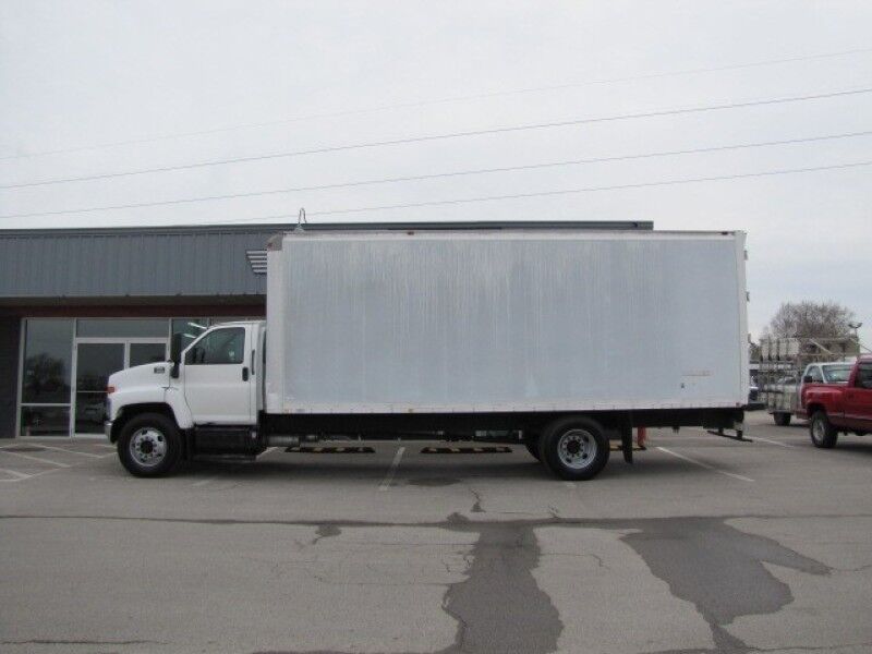 Reliable 2007 GMC C6500 Box Truck: A Comprehensive Review