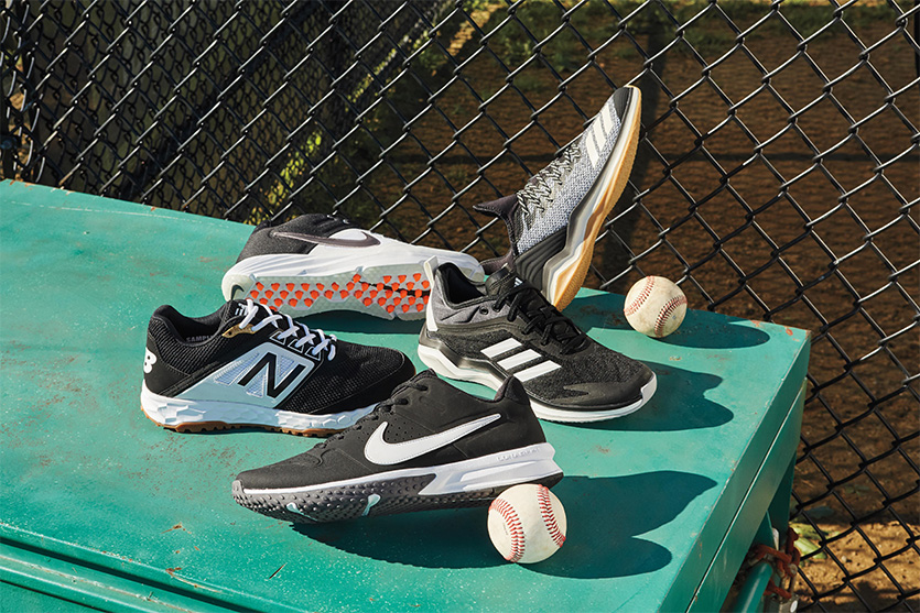 Turf Baseball Field Cleats or Tennis Shoes? The Best Choice for Players.