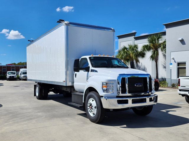 2024 Ford F-750 Box Truck with Liftgate: Heavy-Duty and Ready to Work