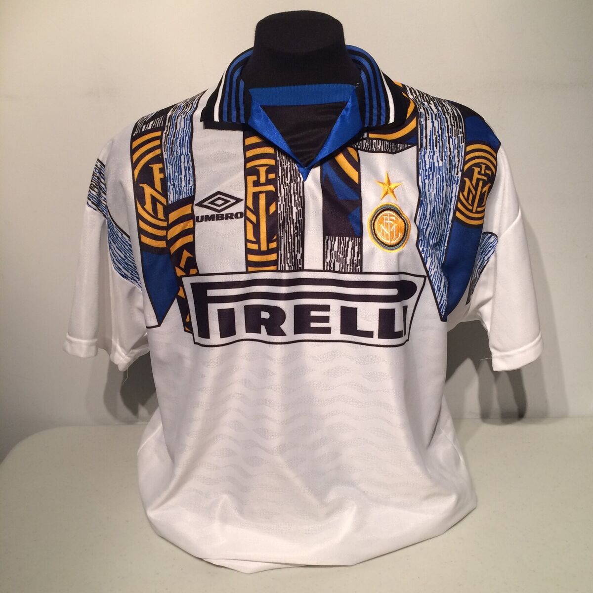 Inter Milan Tee Vintage Football Area Umbro Pirelli: Get the Retro Look!