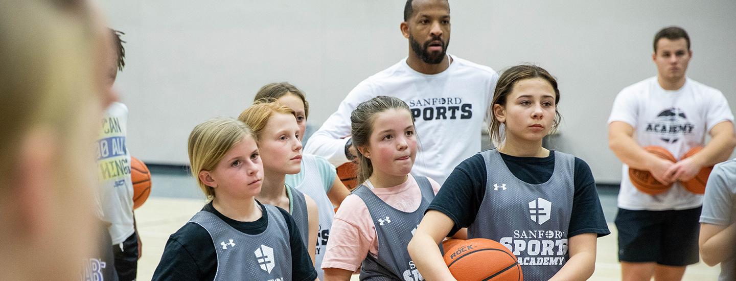 Find Basketball Coaching Near Me: Discover Local Programs for Kids, Teens, and Adults