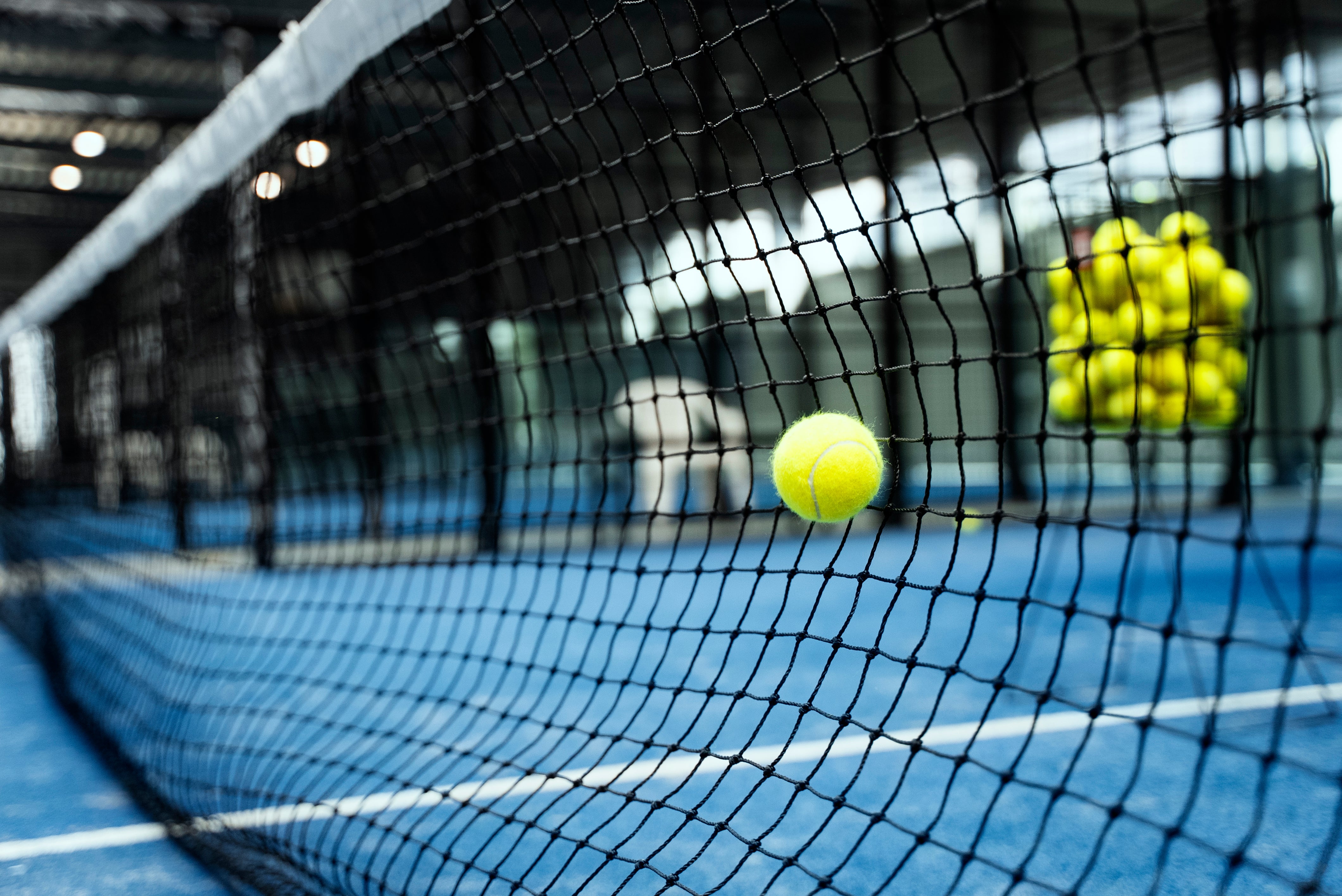 Upgrade Your Game: Best Paddle Tennis Bats, Improve your Gameplay right now.